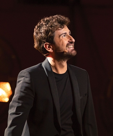 Alessandro Siani - Extra libertà live tour (27 dic 2022) Teatri & Eventi